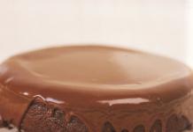 Глазурь из сметаны и какао: рецепт приготовления, фото