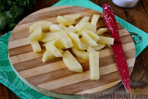 Рассольник по-ленинградски, с говядиной, рисом и томатной пастой